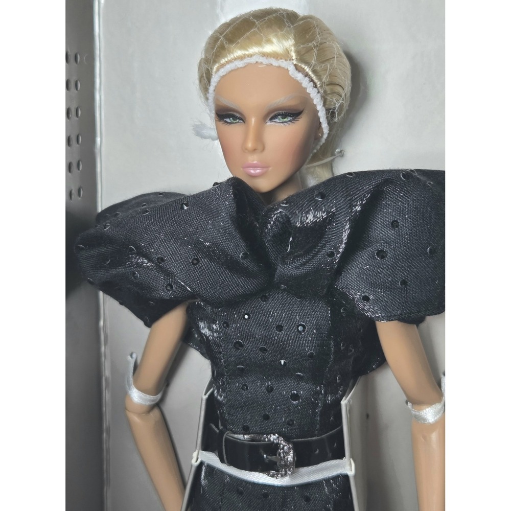 Integrity Toys-Luxe Life "Afterglow" Lilith Blair 82106 NIB